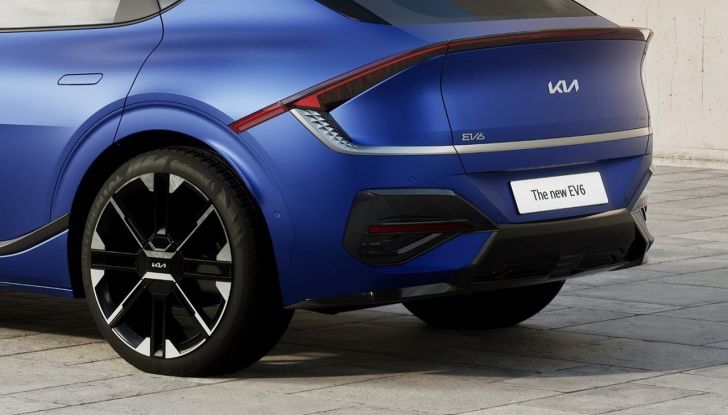 Kia EV6 2025: caratteristiche, design, abitacolo, motori, versioni, potenza, autonomia e prezzi - Foto 11 di 12