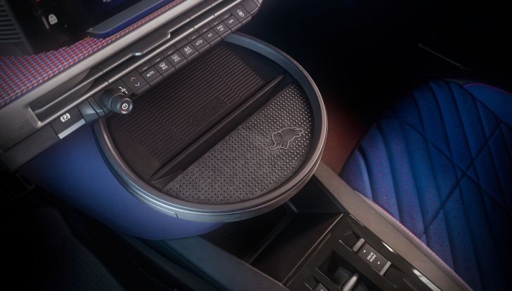 Lancia Ypsilon HF: primi dettagli sulla versione ad alte prestazioni - Foto 3 di 21