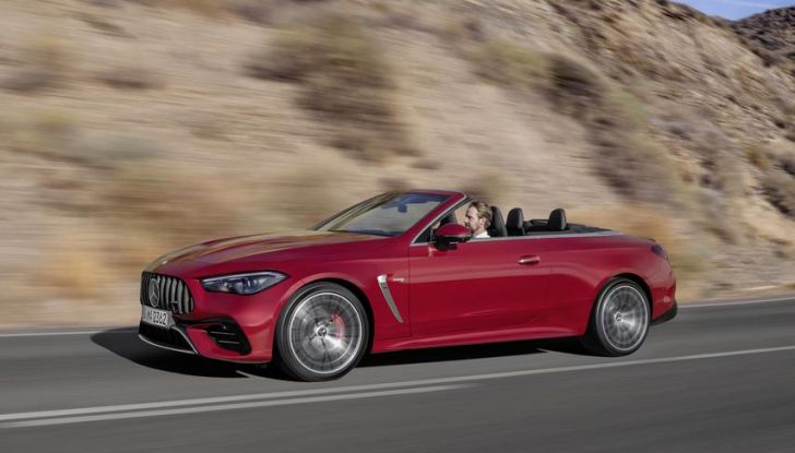 Mercedes-AMG CLE 53 Cabriolet: caratteristiche, design, abitacolo, motore e prestazioni - Foto 10 di 27