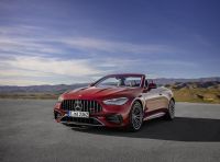 Mercedes-AMG CLE 53 Cabriolet: caratteristiche, design, abitacolo, motore e prestazioni