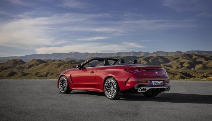 Mercedes-AMG CLE 53 Cabriolet: caratteristiche, design, abitacolo, motore e prestazioni - Foto 19 di 27