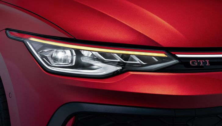 Nuova Volkswagen Golf GTI: al via i preordini da 44.505 euro - Foto 10 di 46