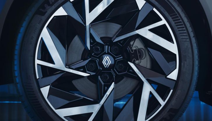 Renault Symbioz: prime informazioni sul nuovo C-SUV - Foto 92 di 103