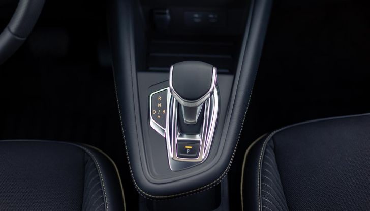 Renault Symbioz: prime informazioni sul nuovo C-SUV - Foto 33 di 103