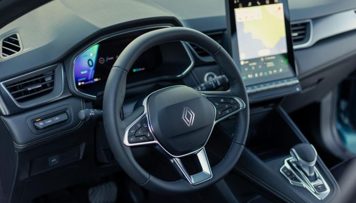 Renault Symbioz: prime informazioni sul nuovo C-SUV - Foto 44 di 103