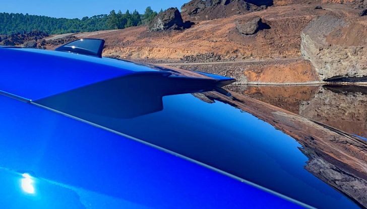 Renault Rafale 2024: prova su strada, allestimenti e prezzi del SUV coupé francese - Foto 12 di 35