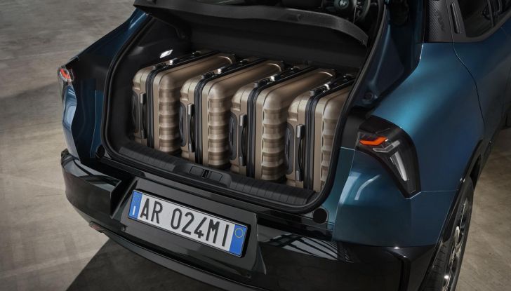 Alfa Romeo Junior Veloce: debutta la nuova versione con motore da 280 CV - Foto 59 di 59