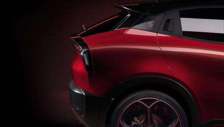 Alfa Romeo Junior Veloce: debutta la nuova versione con motore da 280 CV - Foto 17 di 59