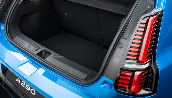 Nuova Alpine A290: al via agli ordini in Italia da 38.700 euro - Foto 74 di 136