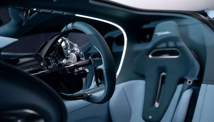 Bugatti Tourbillon: caratteristiche, design, abitacolo, motore, prestazioni, autonomia e prezzo - Foto 39 di 43