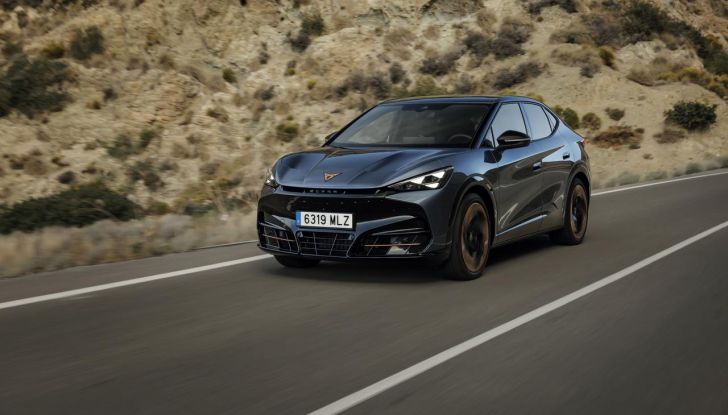 Cupra Tavascan: al via agli ordini in Italia in quattro versioni da 51.850 euro - Foto 29 di 45