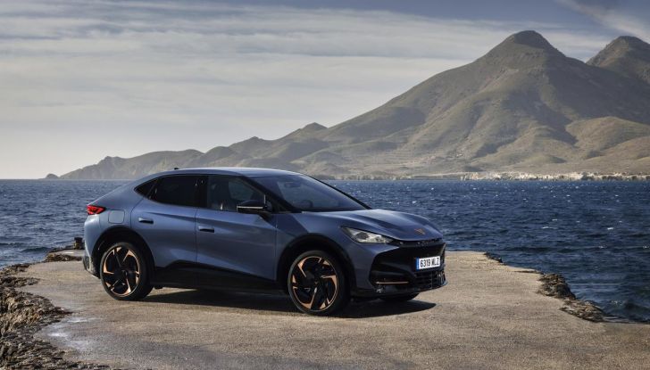 Cupra Tavascan: al via agli ordini in Italia in quattro versioni da 51.850 euro - Foto 40 di 45