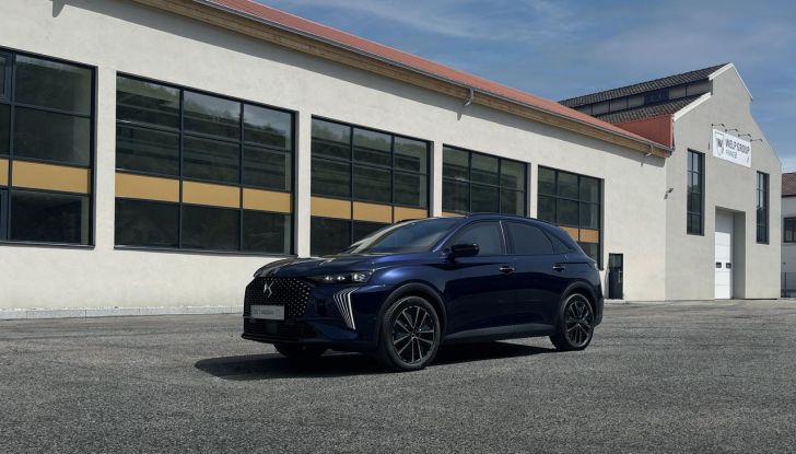 DS 7 Vauban: il nuovo SUV ibrido plug-in blindato - Foto 8 di 9