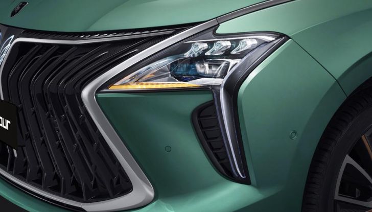 Debutta Forthing Italia: abbiamo provato il crossover ed il monovolume - Foto 16 di 111