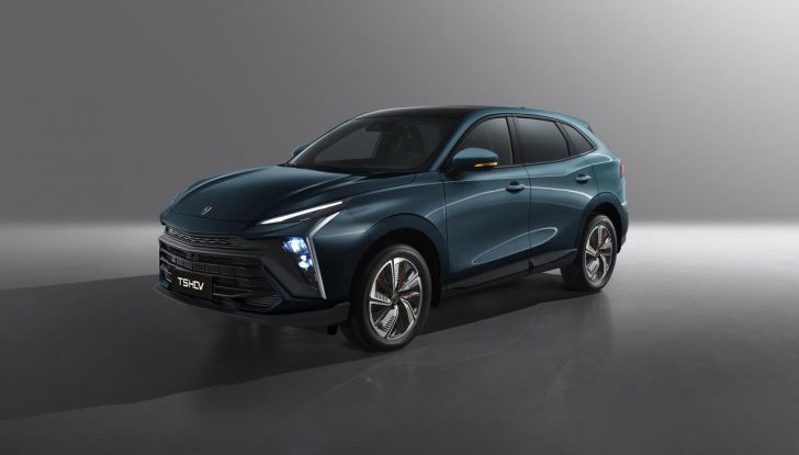 Debutta Forthing Italia: abbiamo provato il crossover ed il monovolume - Foto 30 di 111