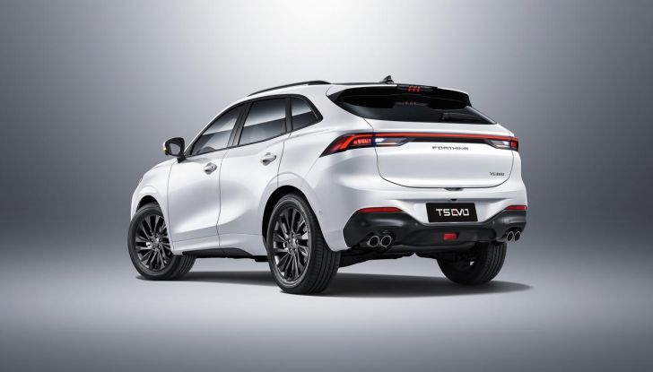 Debutta Forthing Italia: abbiamo provato il crossover ed il monovolume - Foto 38 di 111