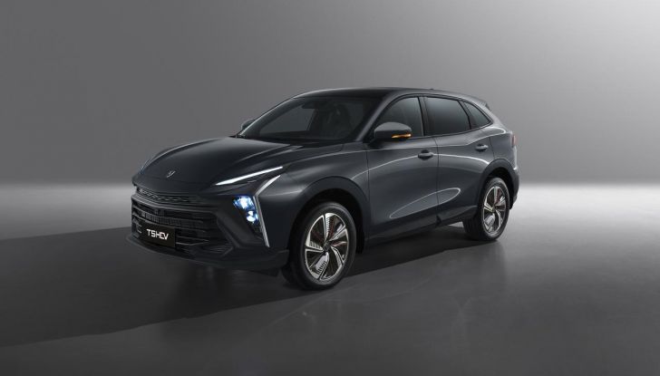 Debutta Forthing Italia: abbiamo provato il crossover ed il monovolume - Foto 8 di 111