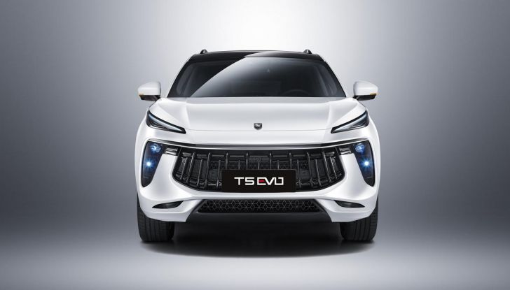 Debutta Forthing Italia: abbiamo provato il crossover ed il monovolume - Foto 80 di 111