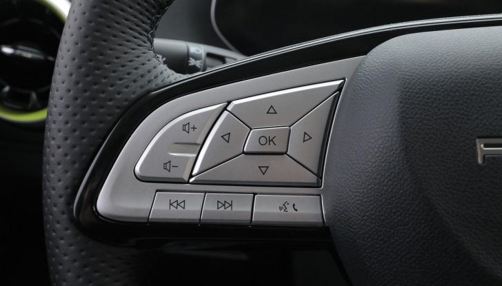 Debutta Forthing Italia: abbiamo provato il crossover ed il monovolume - Foto 83 di 111