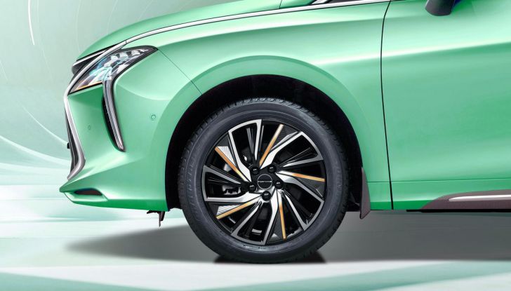 Debutta Forthing Italia: abbiamo provato il crossover ed il monovolume - Foto 86 di 111