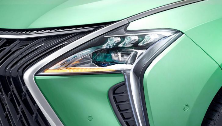 Debutta Forthing Italia: abbiamo provato il crossover ed il monovolume - Foto 93 di 111