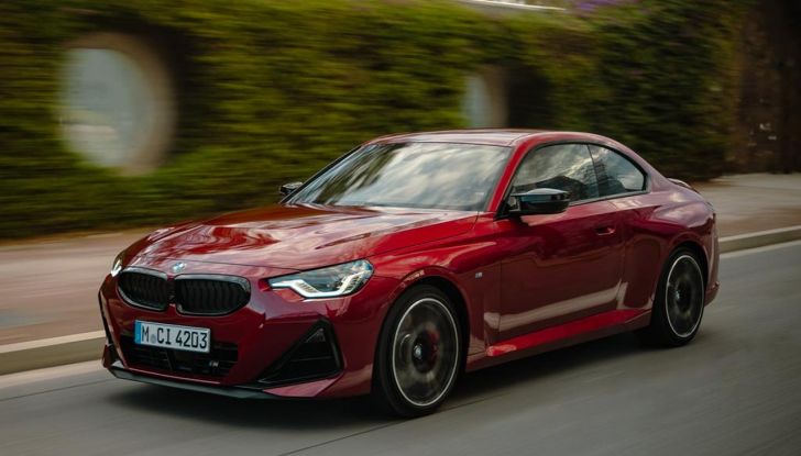 Nuova BMW Serie 2 Coupé: caratteristiche, design, abitacolo, motori, versioni e prestazioni - Foto 7 di 23