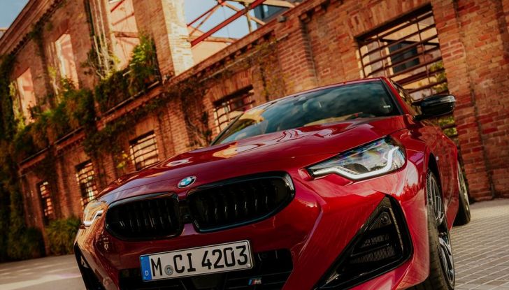 Nuova BMW Serie 2 Coupé: caratteristiche, design, abitacolo, motori, versioni e prestazioni - Foto 8 di 23