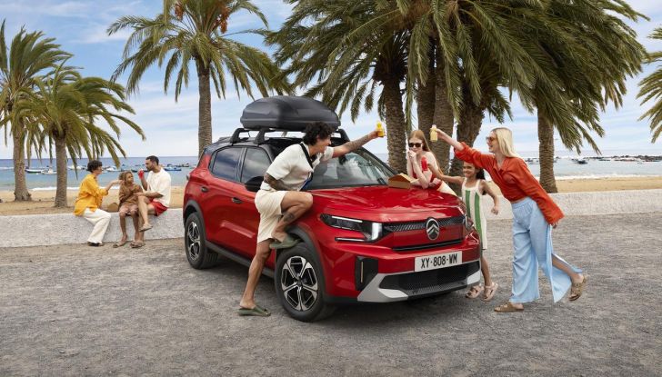 Nuova Citroën C3 Aircross: caratteristiche, design, abitacolo, motori, allestimenti e prezzi - Foto 16 di 46