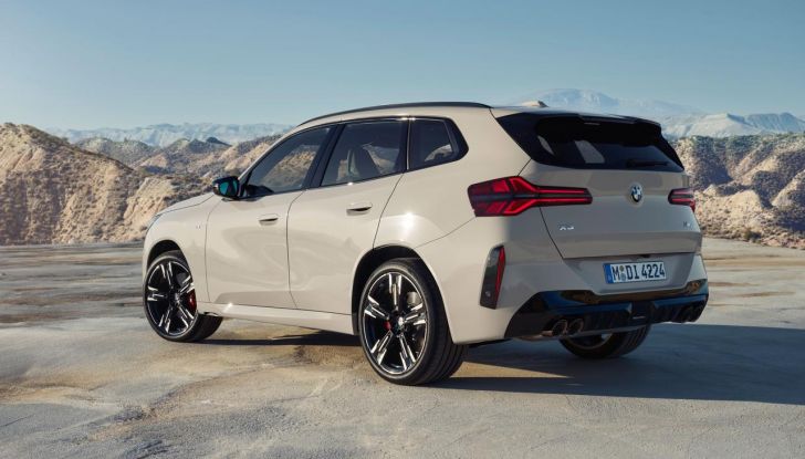 Nuovo BMW X3: caratteristiche, design, abitacolo, versioni e motori - Foto 68 di 94