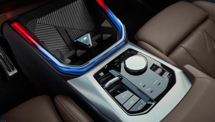 Nuovo BMW X3: caratteristiche, design, abitacolo, versioni e motori - Foto 44 di 94