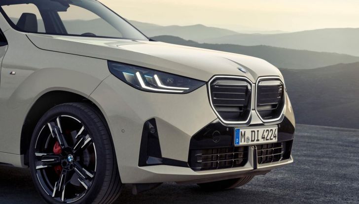 Nuovo BMW X3: caratteristiche, design, abitacolo, versioni e motori - Foto 75 di 94