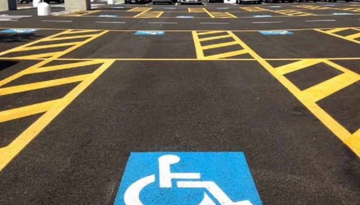 Multa parcheggio disabili: regole e sanzioni nel 2024 - Foto 8 di 11