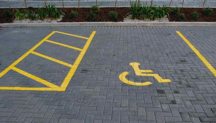 Multa parcheggio disabili: regole e sanzioni nel 2024 - Foto 6 di 11
