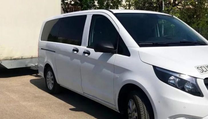 Patente BE per rimorchio: cosa guidare e come ottenerla nel 2024 - Foto 10 di 12