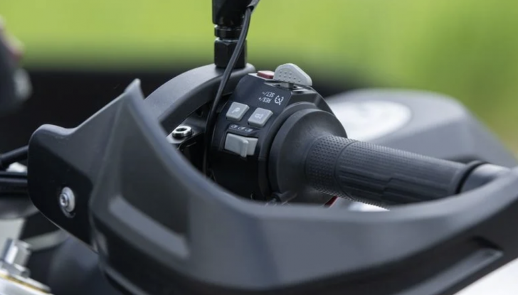 Voge Valico 900DSX: caratteristiche tecniche, colori e prezzi - Foto 10 di 13