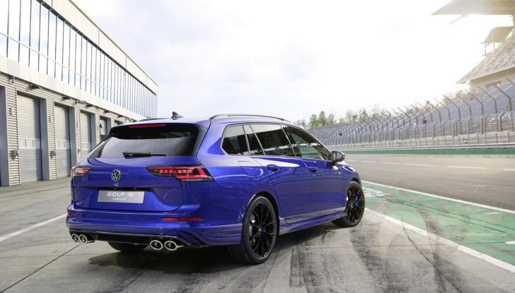 Volkswagen Golf R 2024