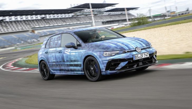 Rivian: il partner che può salvare Volkswagen (e rivoluzionare l’industria dell’auto) - Foto 12 di 116