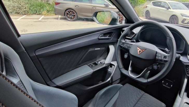 Cupra Leon e Formentor 2024: prova su strada, caratteristiche e motorizzazioni - Foto 23 di 36