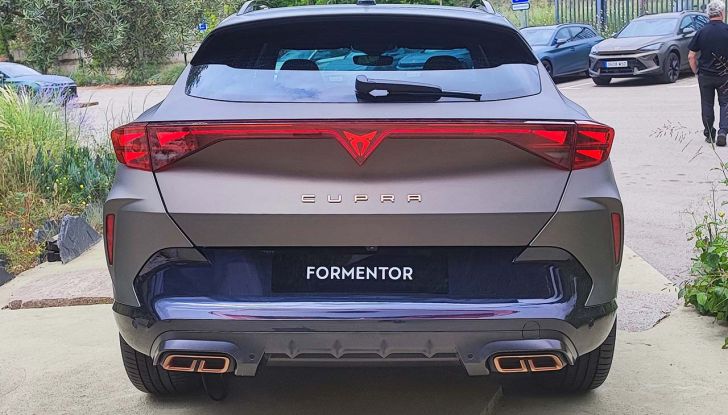 Cupra Leon e Formentor 2024: prova su strada, caratteristiche e motorizzazioni - Foto 14 di 36
