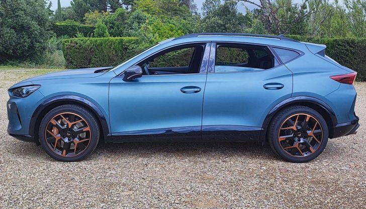 Cupra Leon e Formentor 2024: prova su strada, caratteristiche e motorizzazioni - Foto 13 di 36