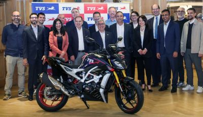 TVS Motor debutta in Italia con una gamma completa di moto e scooter