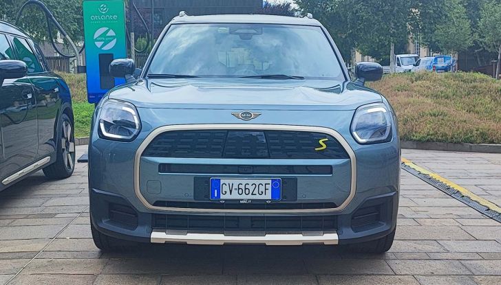 Mini Countryman E e SE ALL4 2024: prova su strada del SUV nelle versioni elettriche - Foto 16 di 26