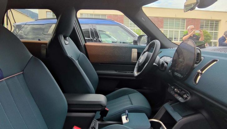 Mini Countryman E e SE ALL4 2024: prova su strada del SUV nelle versioni elettriche - Foto 24 di 26