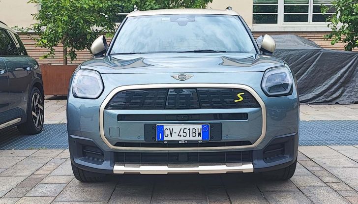 Mini Countryman E e SE ALL4 2024: prova su strada del SUV nelle versioni elettriche - Foto 6 di 26
