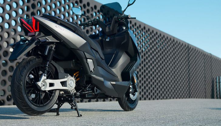 Nerva EXE, lo scooter elettrico a 0 emissioni e 1.000 euro di sconto - Foto 8 di 9