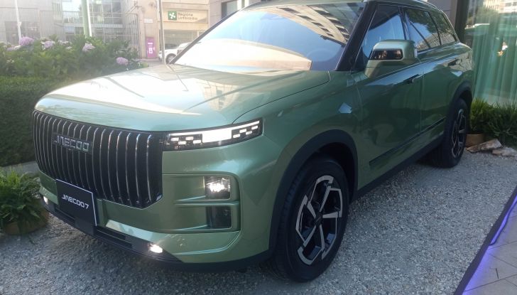 Jaecoo 7 caratteristiche tecniche, motori e prezzi - Foto 1 di 6