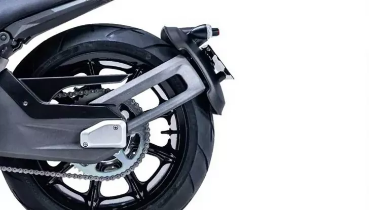 Benda LFC 700, una nuova super cruiser alla conquista del mercato - Foto 7 di 10