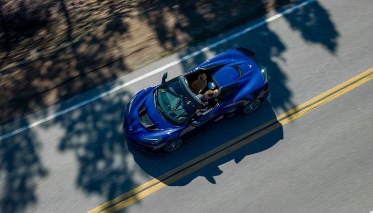 Chevrolet Corvette ZR1 2025: caratteristiche, design, abitacolo, motore, prestazioni e versioni - Foto 6 di 99