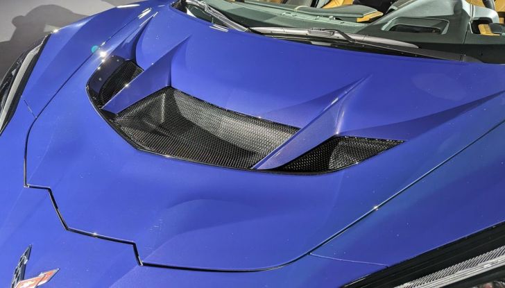 Chevrolet Corvette ZR1 2025: caratteristiche, design, abitacolo, motore, prestazioni e versioni - Foto 74 di 99