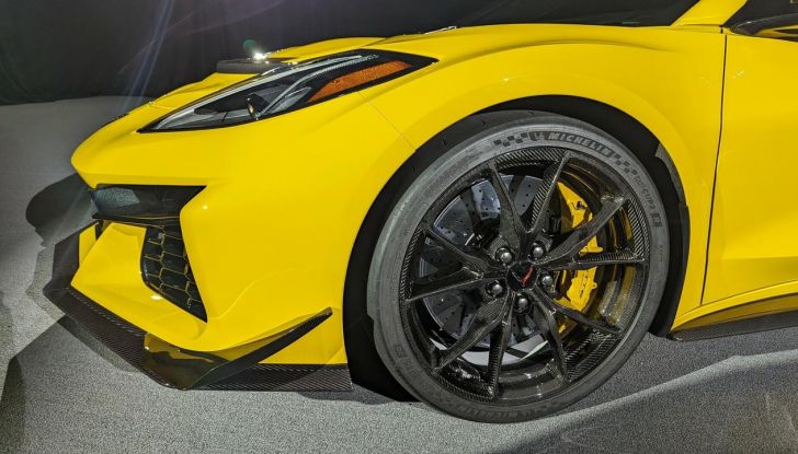 Chevrolet Corvette ZR1 2025: caratteristiche, design, abitacolo, motore, prestazioni e versioni - Foto 50 di 99